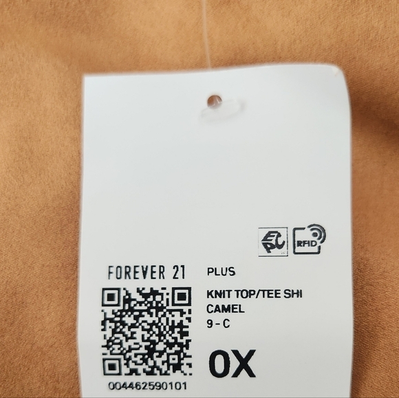 Forever 21 + Knit Top Tee Camel. Size 0X. New. - Picture 8 of 8